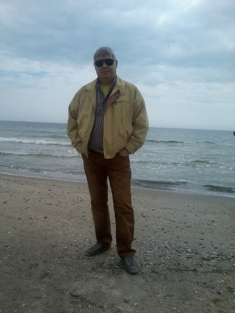  ,   Vlad, 51 ,     , c 
