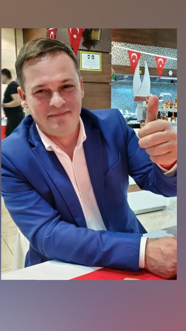  44997584  Oleg, 49 ,    