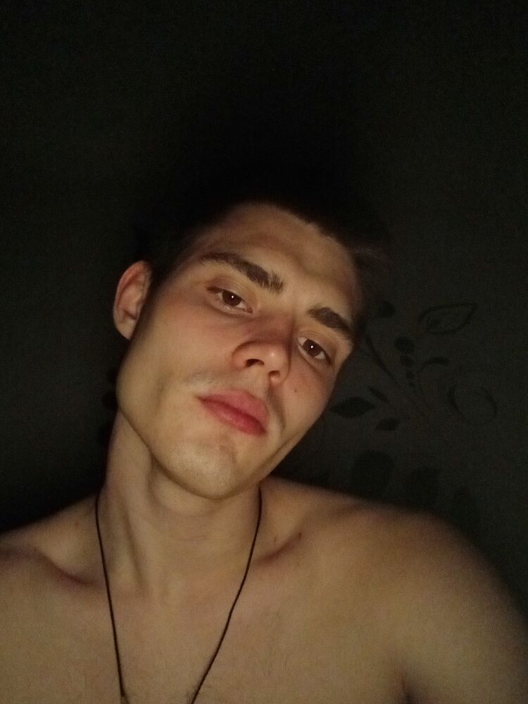  27636394  , 22 ,    