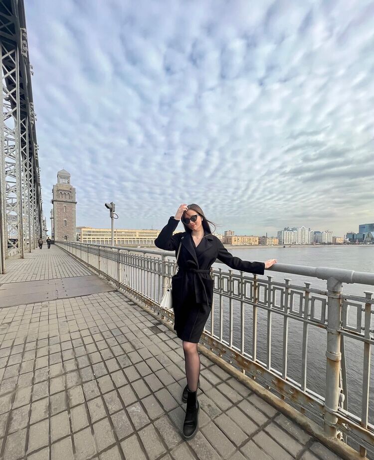  29838204  , 24 ,    -