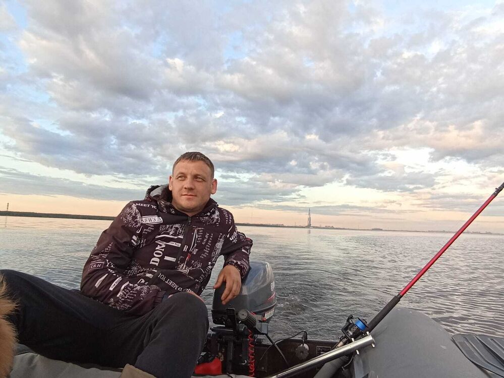 -,   Dmitry, 42 ,   ,   , c , 