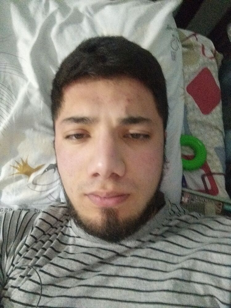  48427874  , 21 ,    