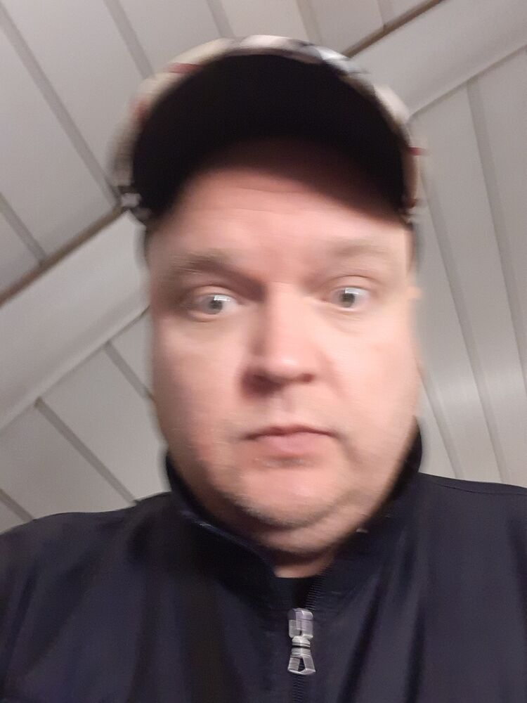  52303484  , 37 ,    