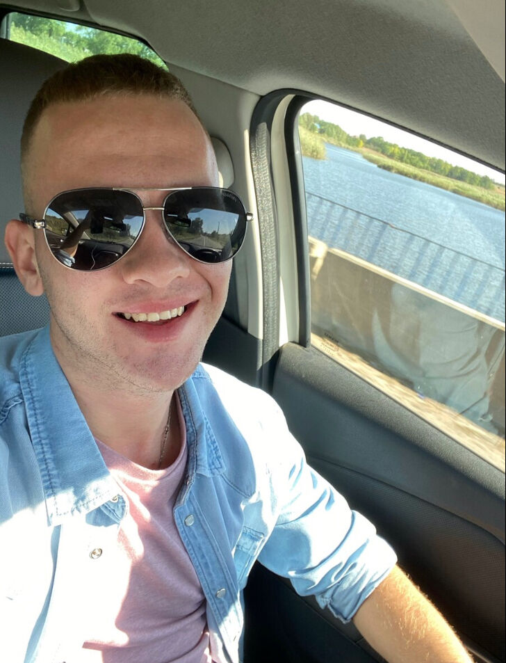  46560864  , 21 ,    