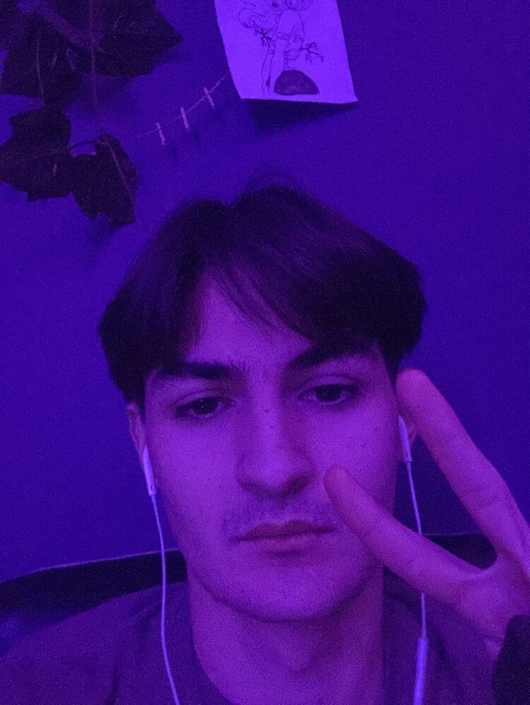  33302074  , 22 ,    