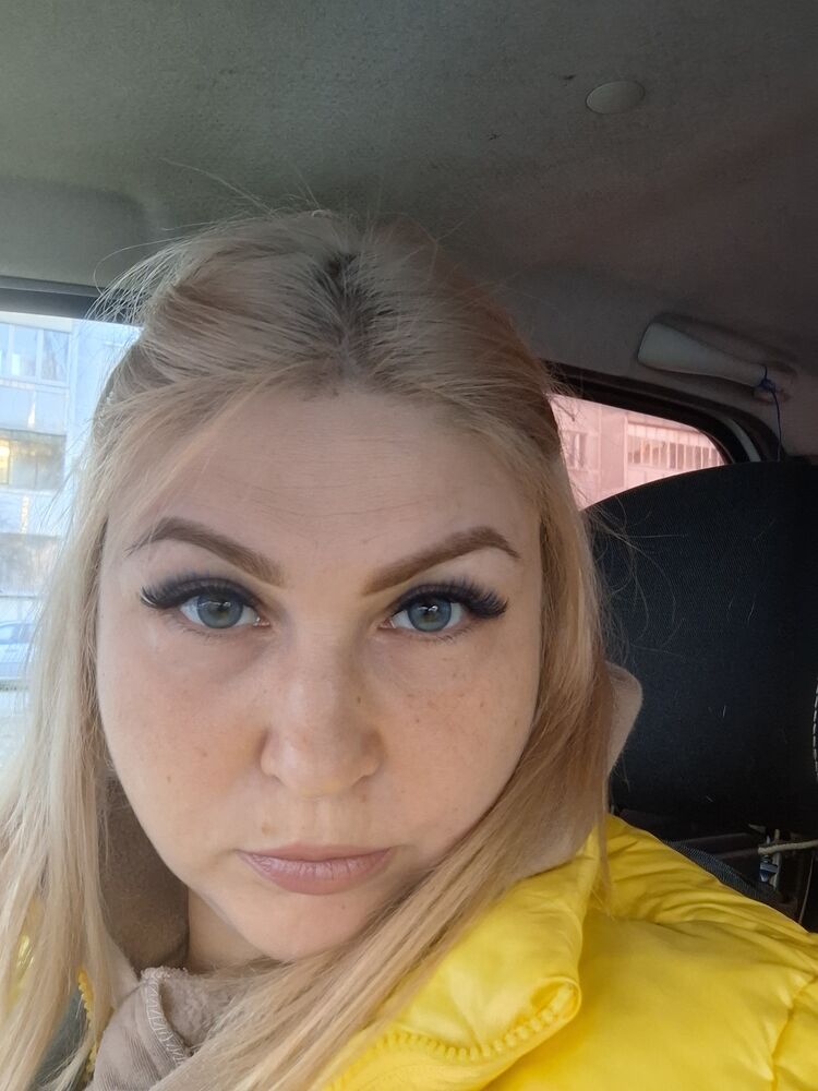  ,   Viktoria, 41 ,     , c 