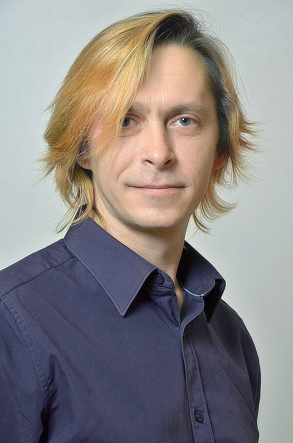  11964734  Alex, 53 ,    