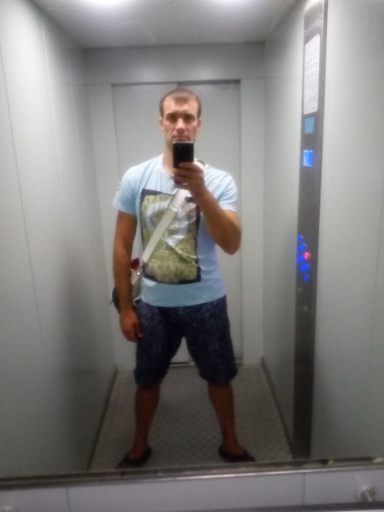  ,   Alex, 41 ,   ,   , c 
