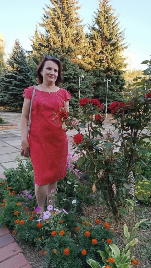  52692014  Vika, 57 ,    