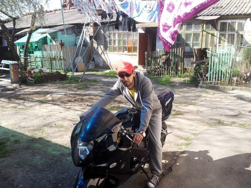  ,   Slavik, 41 ,  