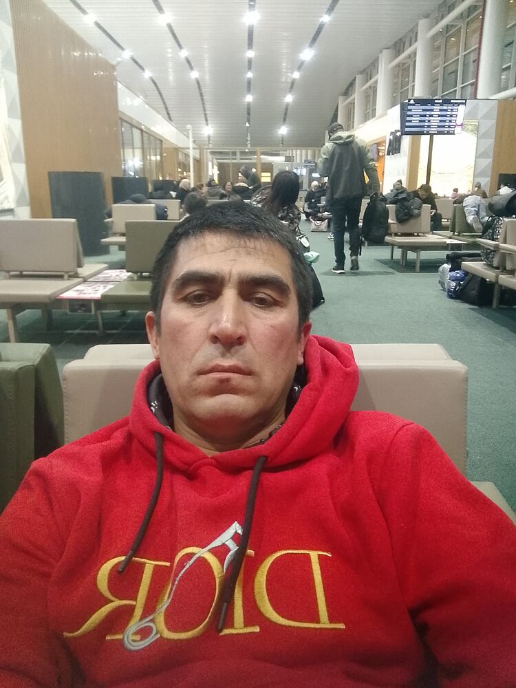  48570664  Anvar, 42 ,    -