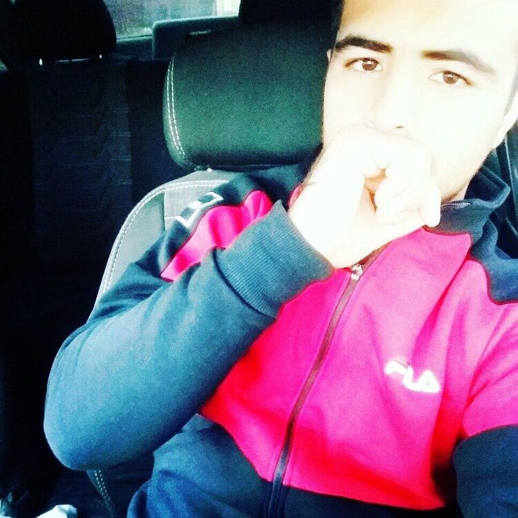 22623654  Daler, 29 ,    