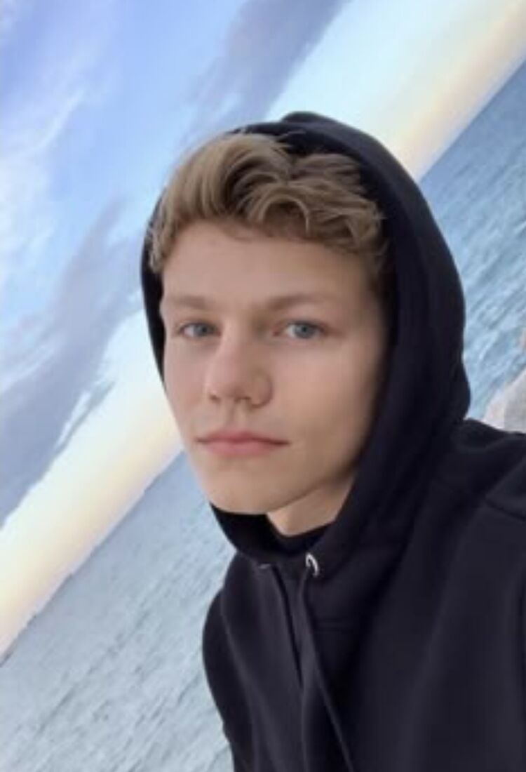 ���� 54792474 ����� ����, 18 ���, ���� ���������� � �����