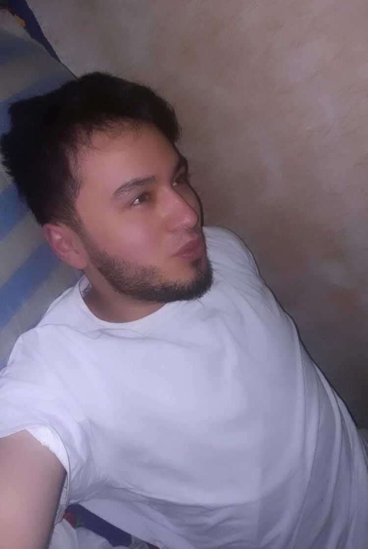  41865064  BEK, 22 ,    