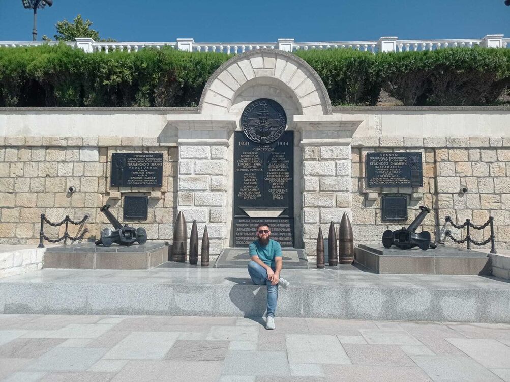  53046634  Sharip, 38 ,    