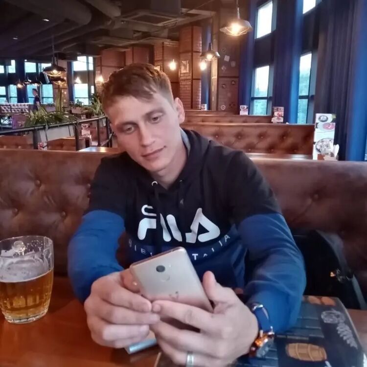 ���� 37193854 ������� Yury, 33 ����, ���� ���������� � ������