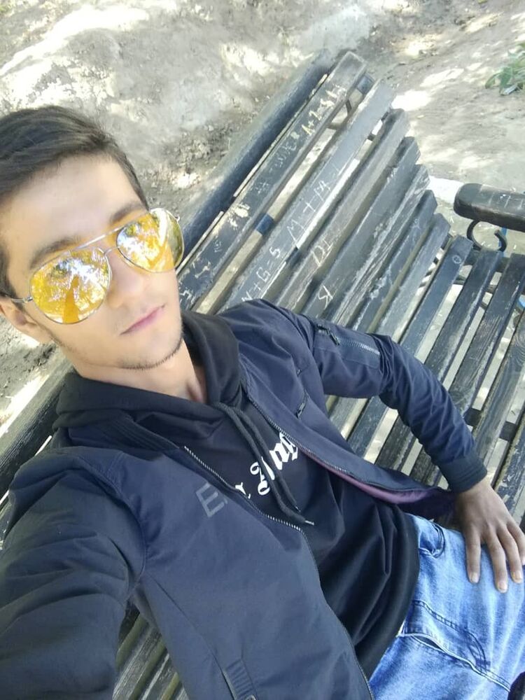  29237914  Joni, 26 ,    