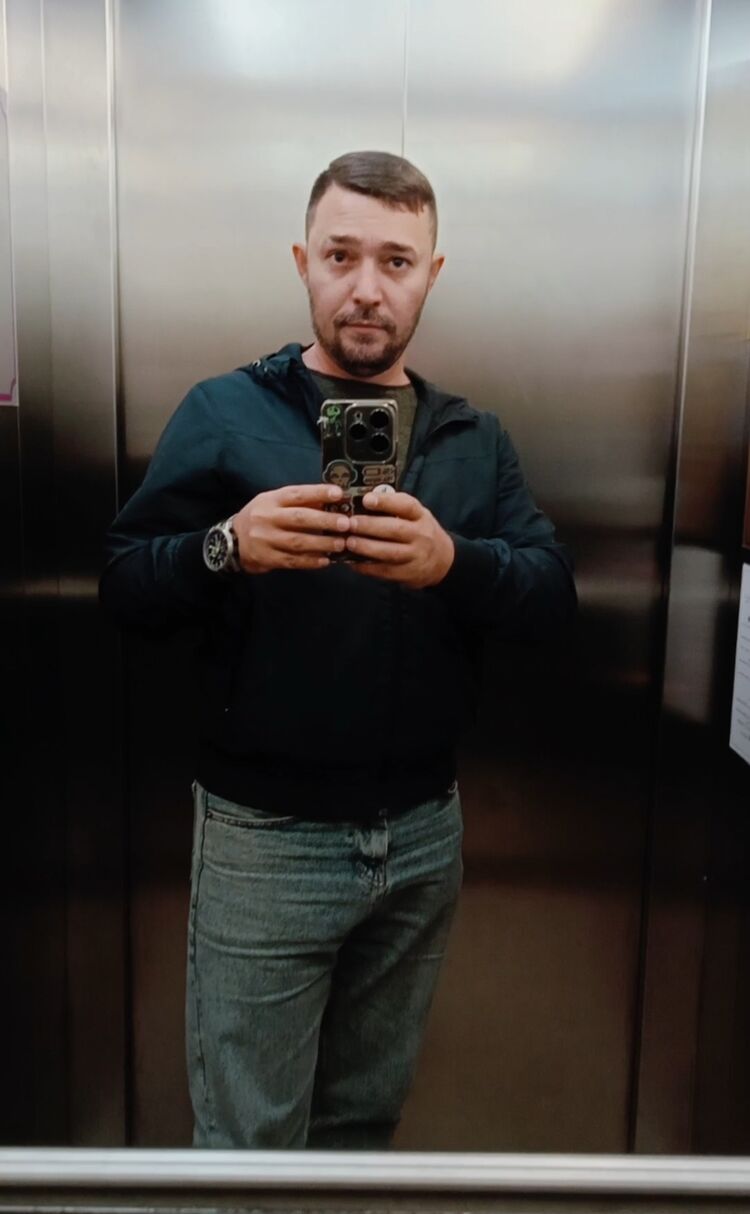  49762694  , 31 ,    