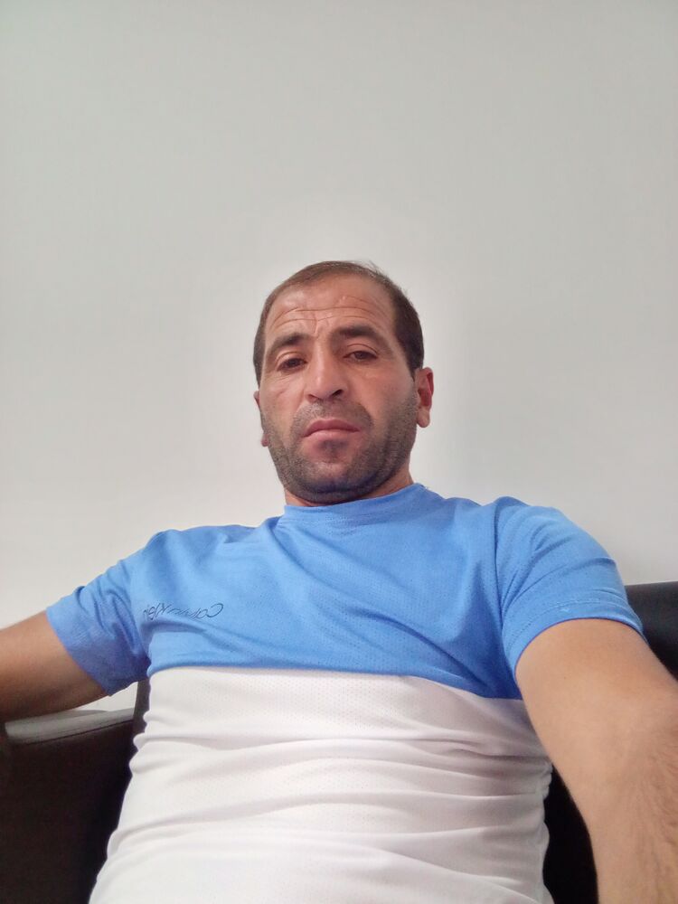  ,   Arkad, 42 ,   ,   