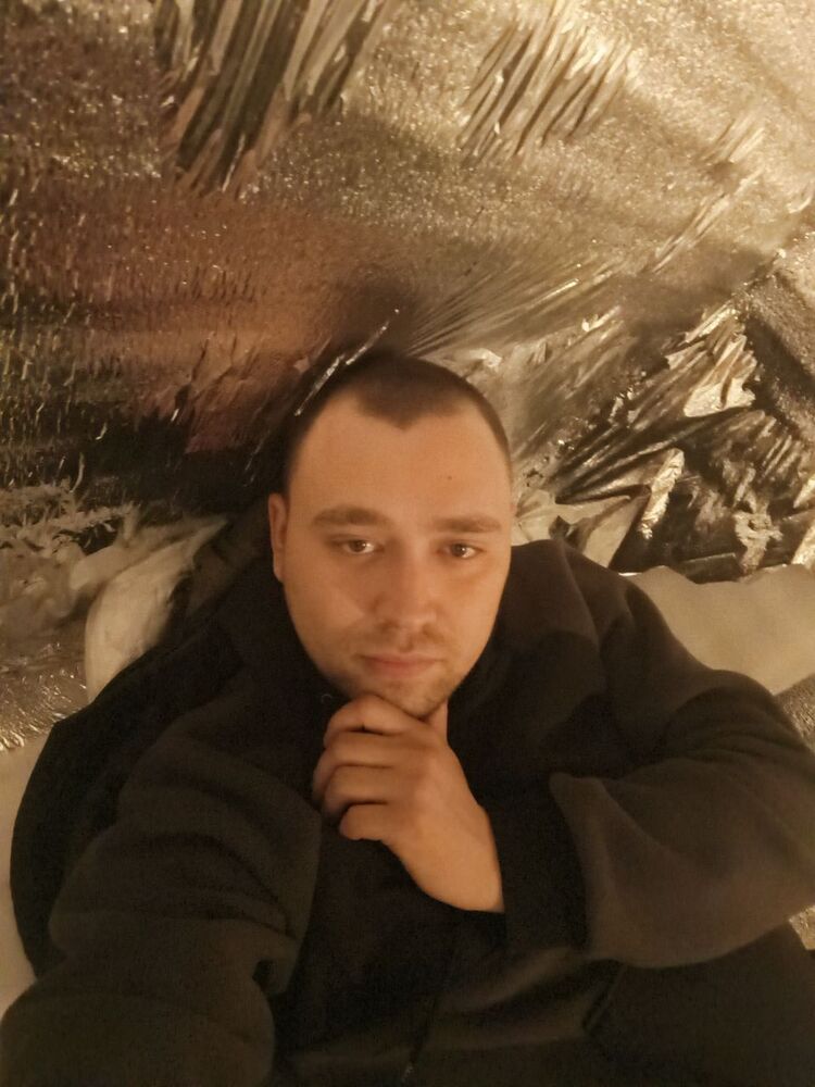  42464674  , 27 ,    