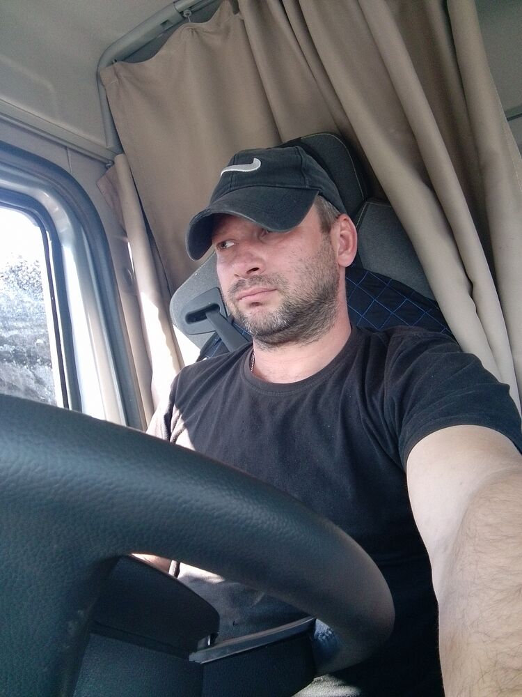  52236694  , 35 ,    