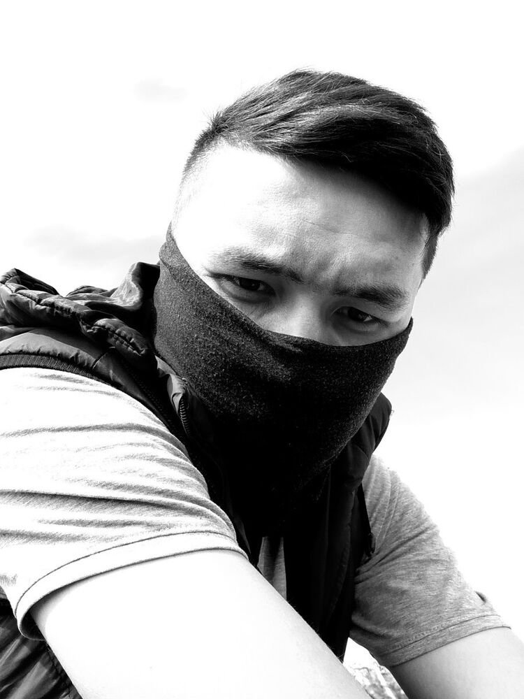  18215594  Alek, 30 ,    