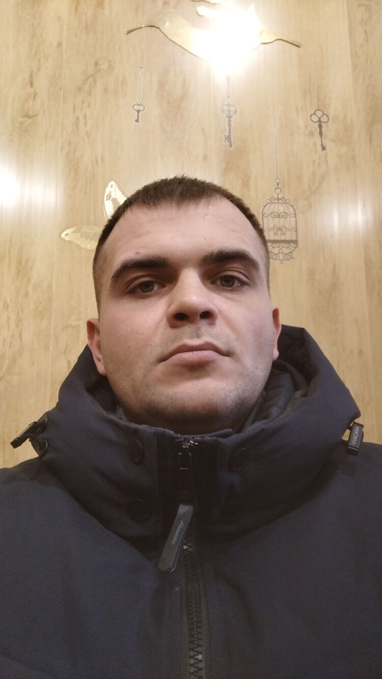  49237914  , 31 ,    
