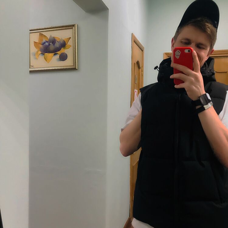  39618444  Igor, 26 ,    