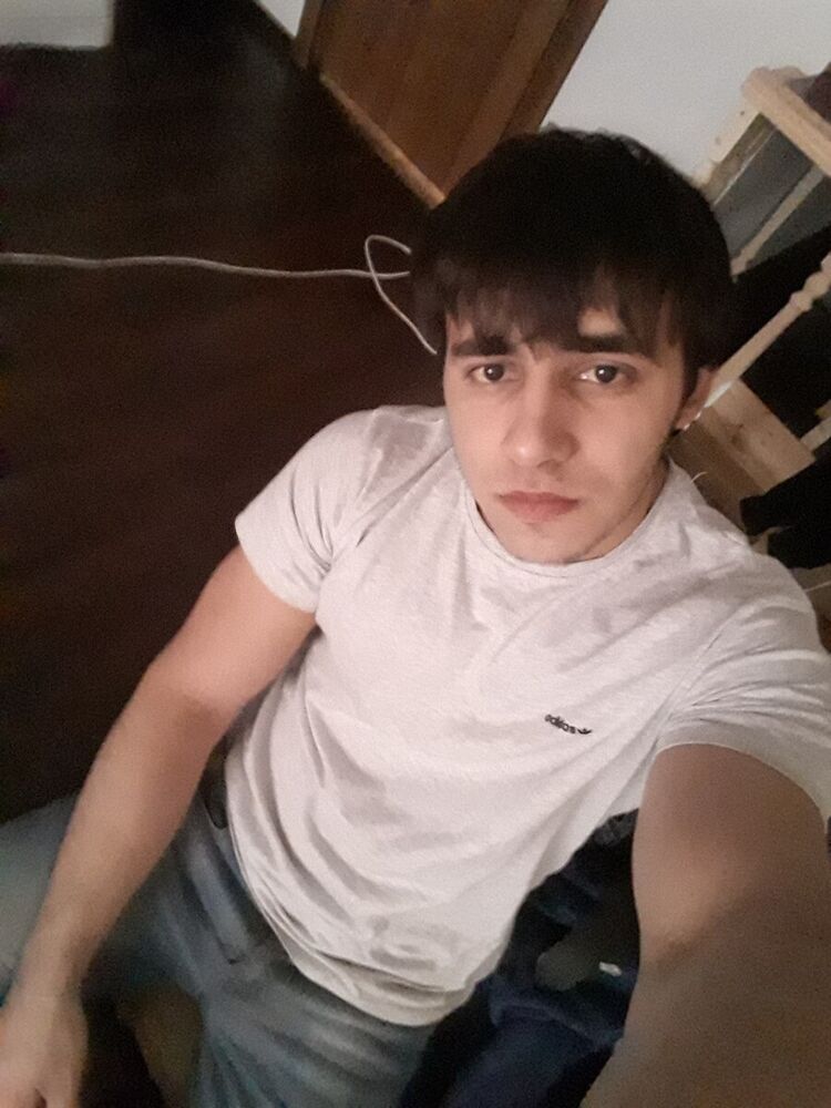  ,   Miri, 25 ,   ,   , c 