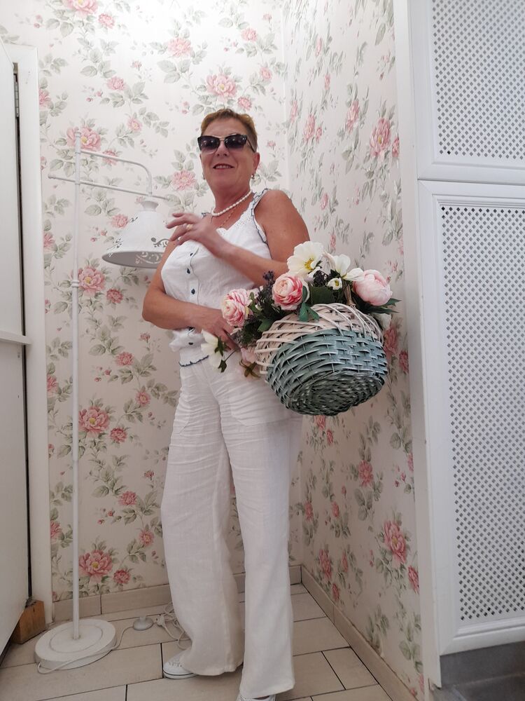  28779154  Nella, 62 ,    