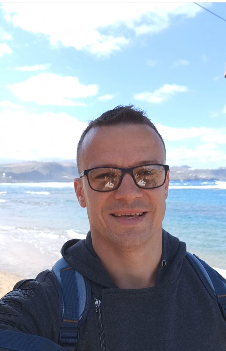  Las Palmas de Gran Canaria,   Dima, 33 ,   ,   