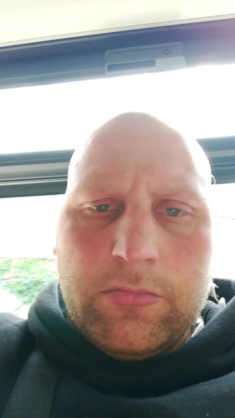  45470794  Sergeu, 38 ,    