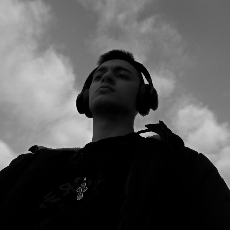 ���������� ������ ��������, ���� ����� Milian, 23 ����, ������������ ��� ������, ����� � ���������, c�������� ���������