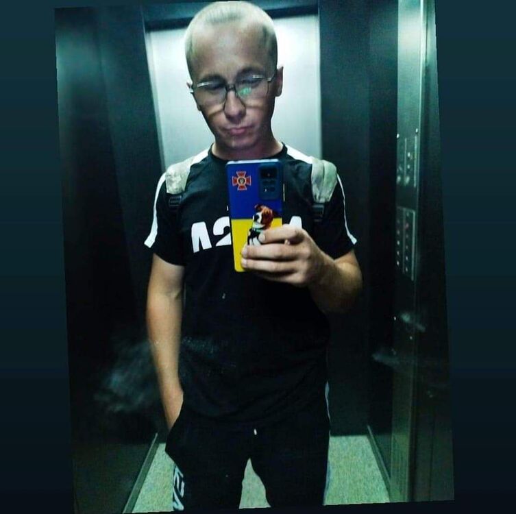  ,   , 28 ,   ,   