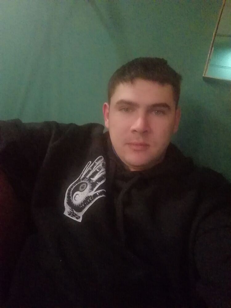  ,   Oleg, 29 ,   ,   