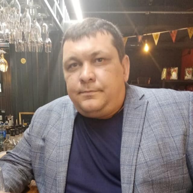  48485794  Vasily, 39 ,    