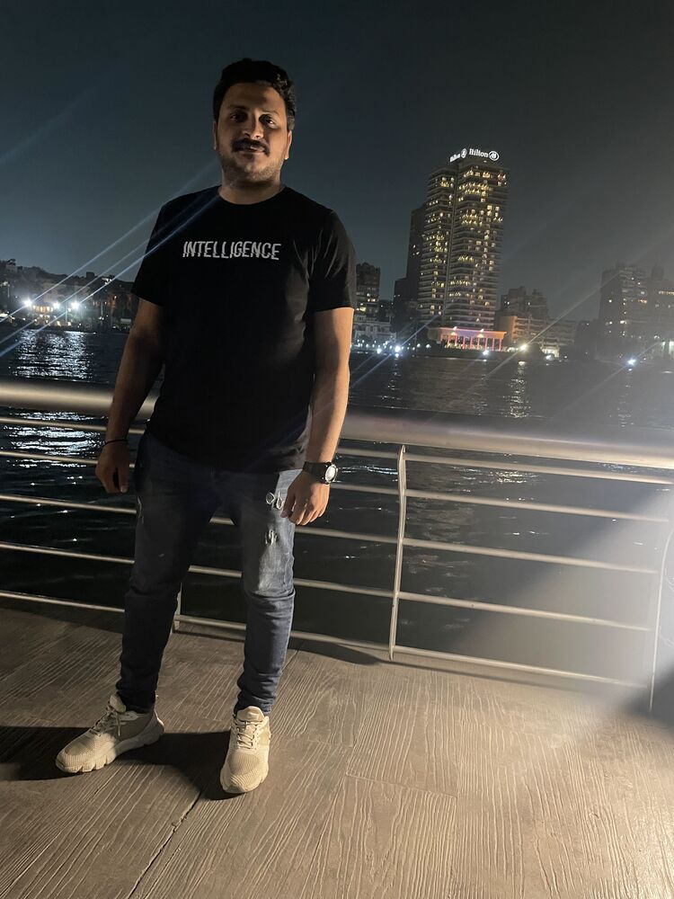  31009024  Ali khaled, 30 ,    
