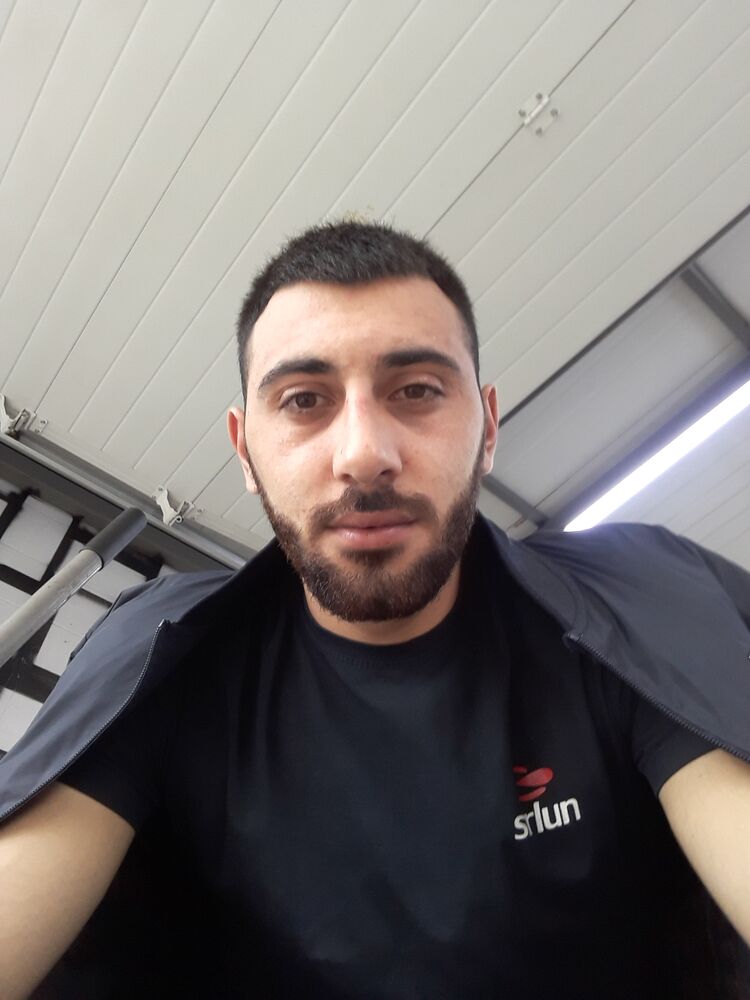  28909914   , 33 ,    -