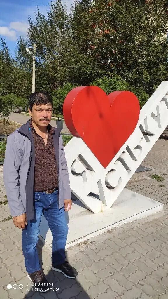  25338024  Rustam, 52 ,    