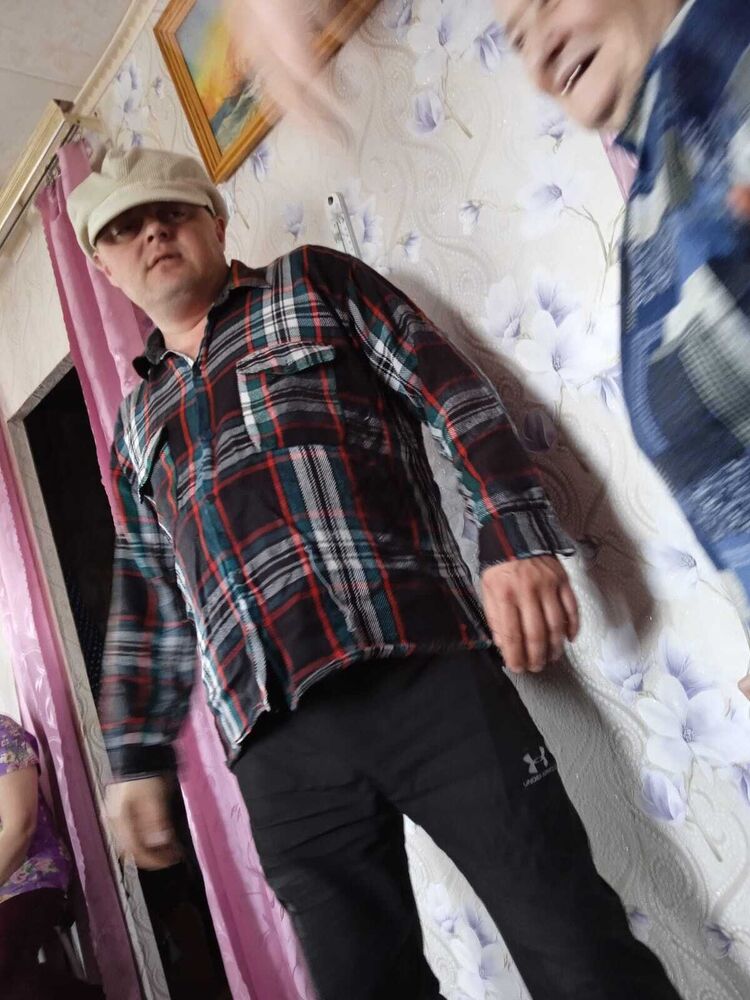  29706914  , 43 ,    