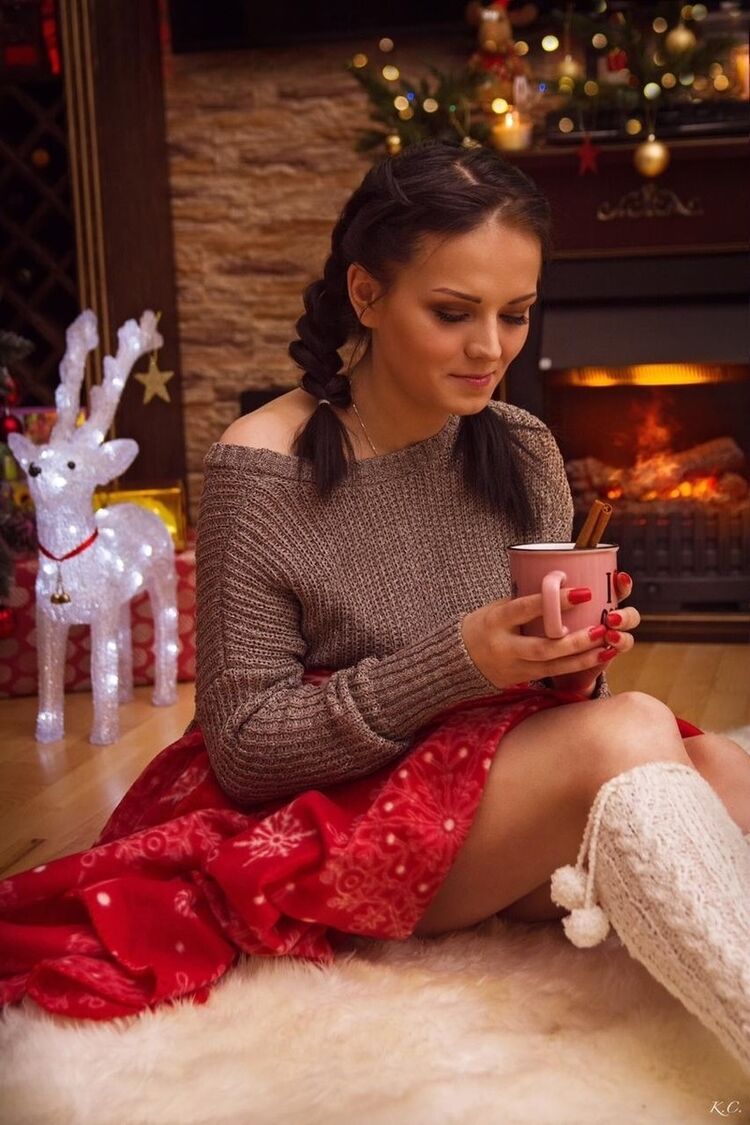  15834914  NikaKotenok, 35 ,    