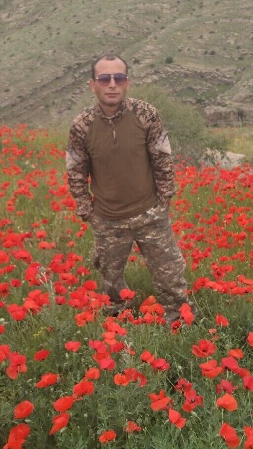 ���� 24372544 ������� Davit, 34 ����, ���� ���������� � �������