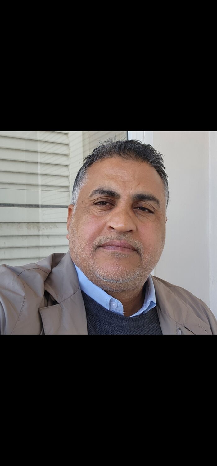  ,   Ali, 45 ,   ,   