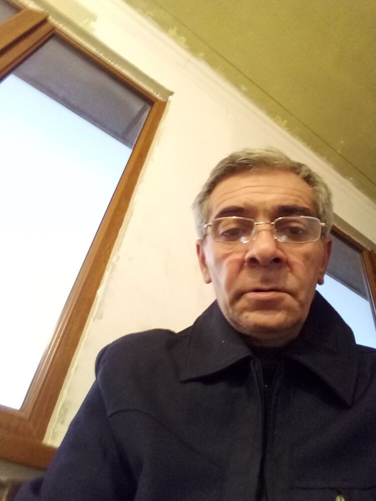  10835784  Vardan, 50 ,    