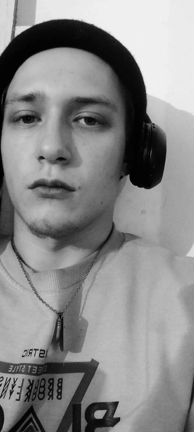  ,   Fedor, 21 ,   ,   