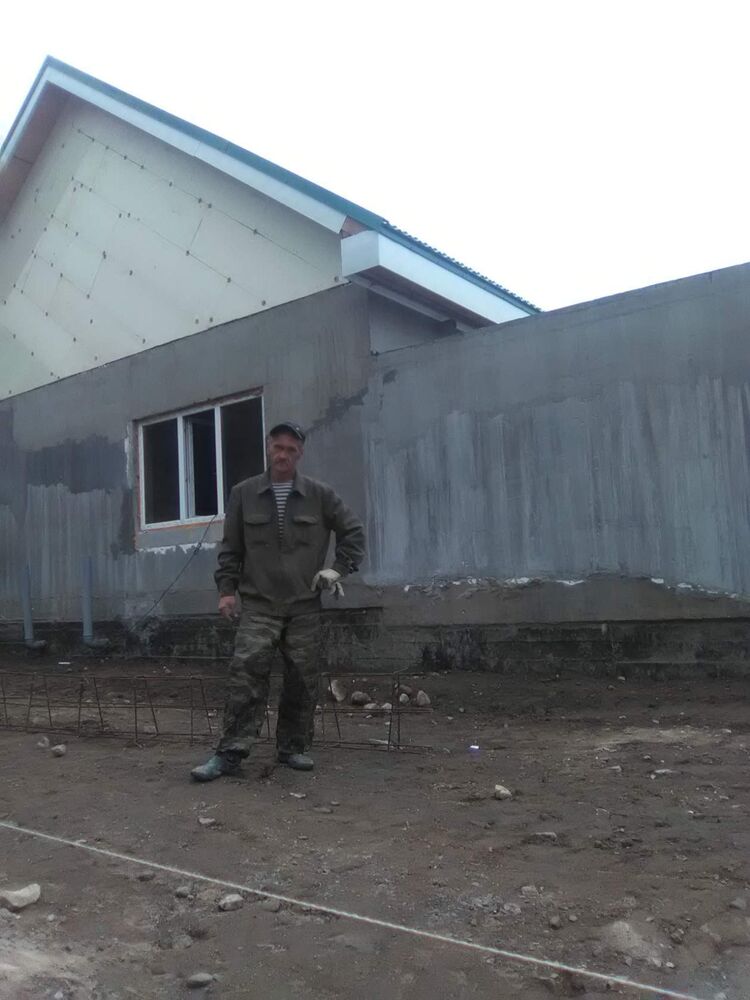  23131354  Sergej, 61 ,    -