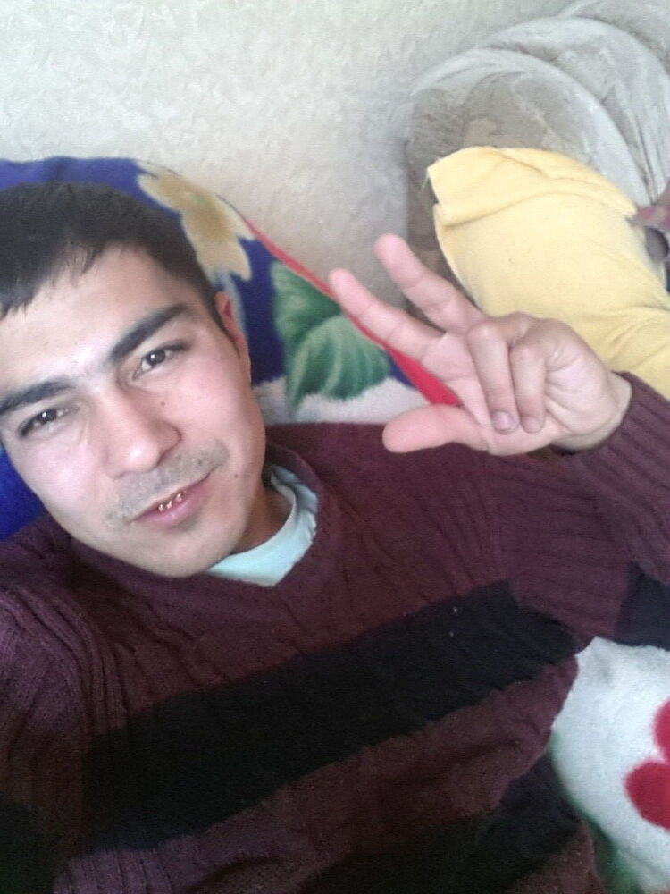  ,   Jalol, 33 ,  