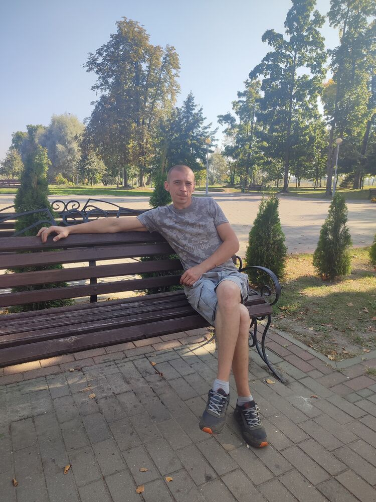  42945924  , 33 ,    