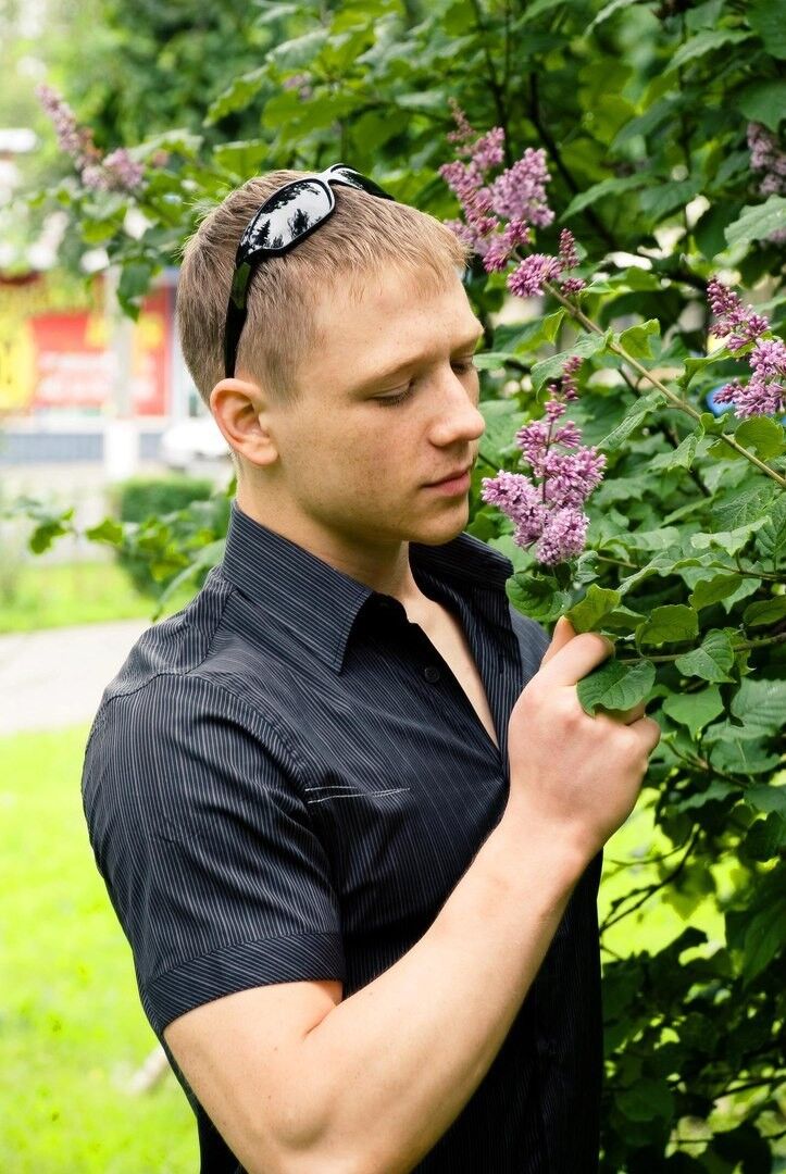  ,   Dima, 35 ,   