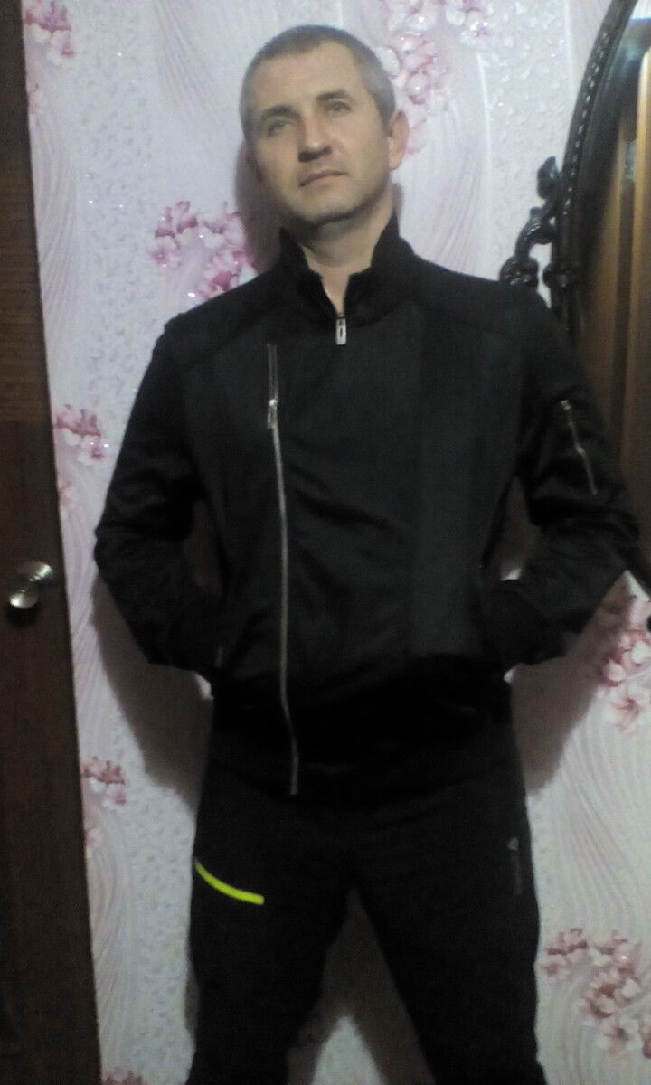  11011204  Vitaliy, 44 ,    